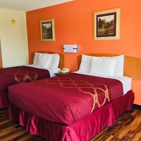 Bear Mount Inn & Suites Pigeon Forge Pokoj fotografie