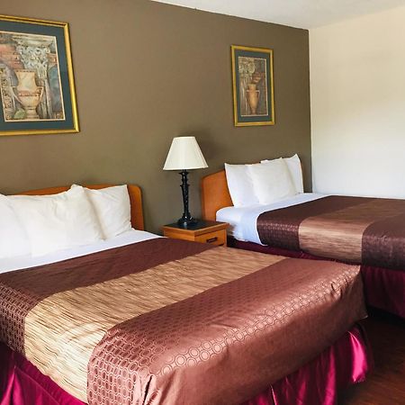 Bear Mount Inn & Suites Pigeon Forge Pokoj fotografie