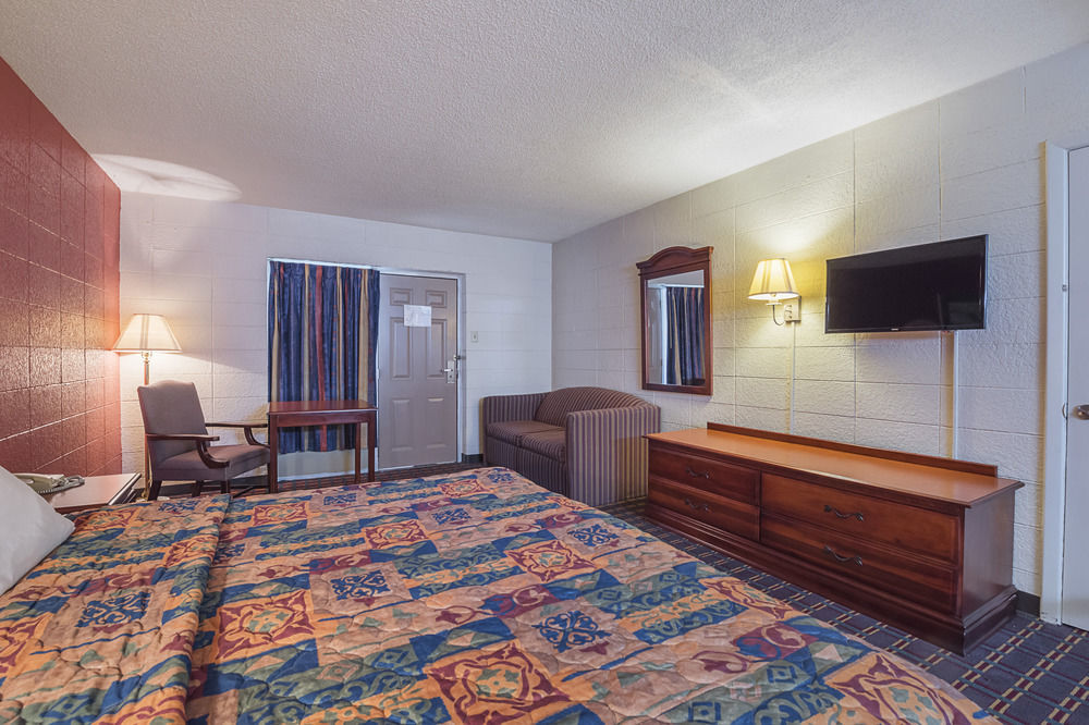Bear Mount Inn & Suites Pigeon Forge Exteriér fotografie