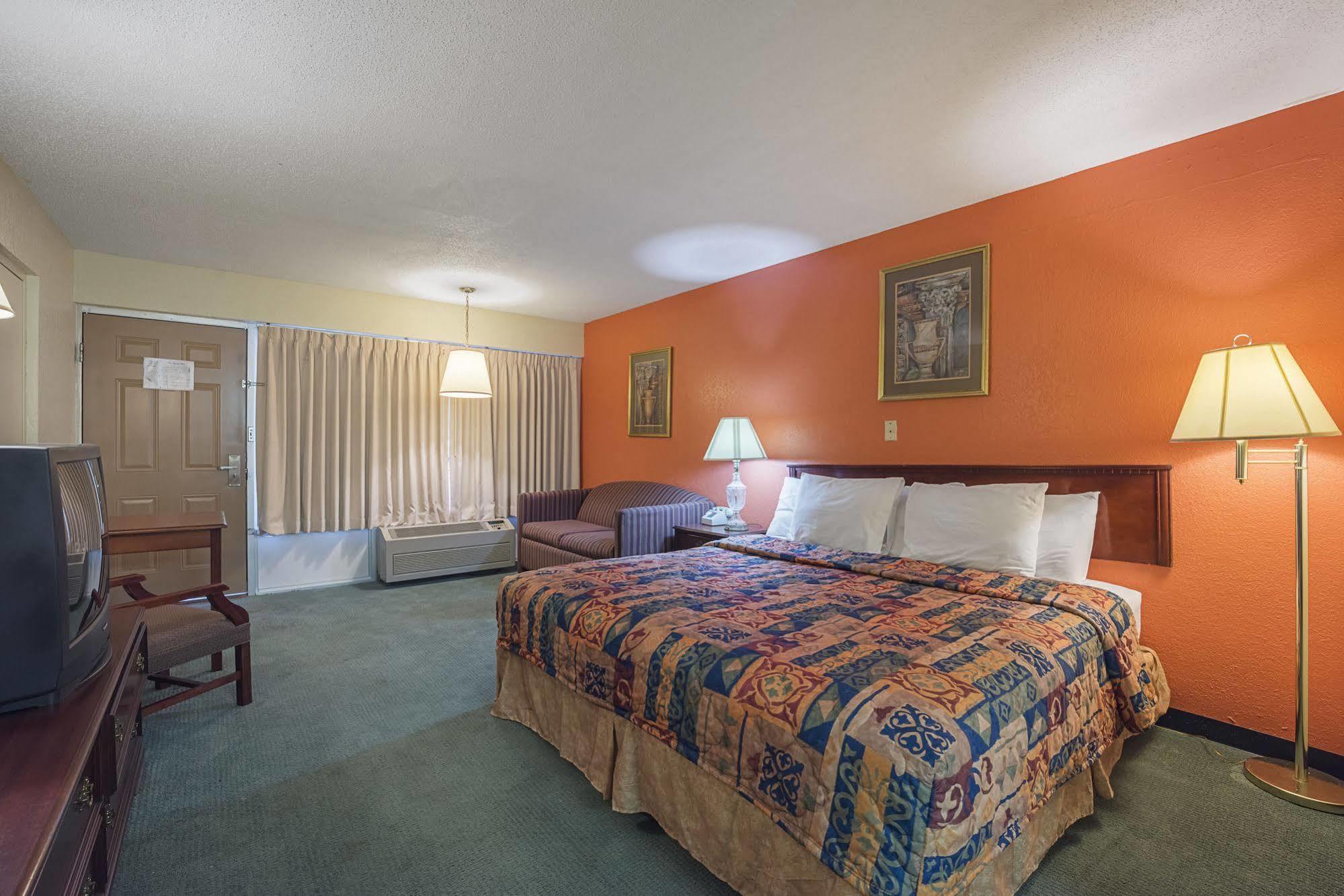 Bear Mount Inn & Suites Pigeon Forge Exteriér fotografie