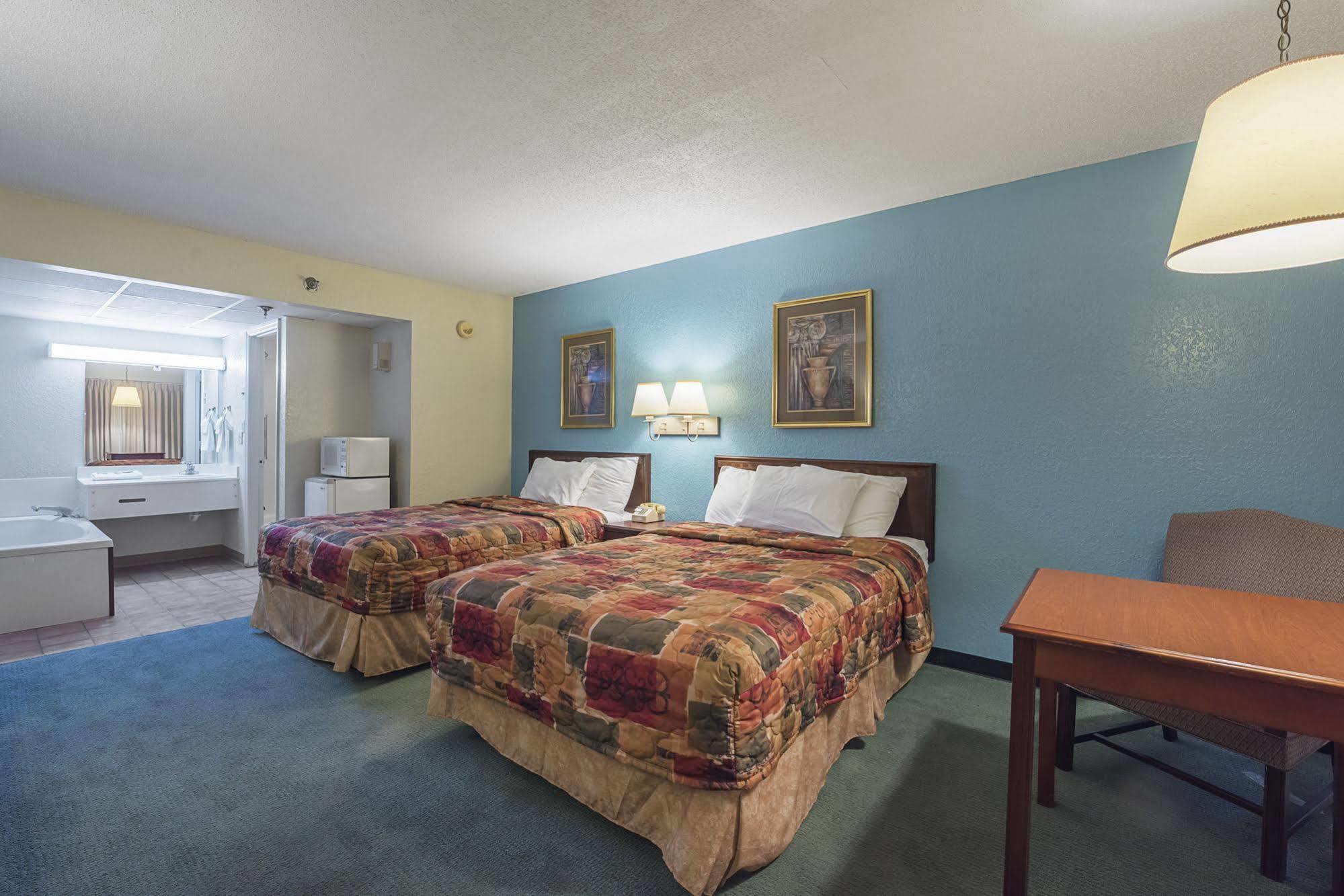 Bear Mount Inn & Suites Pigeon Forge Exteriér fotografie